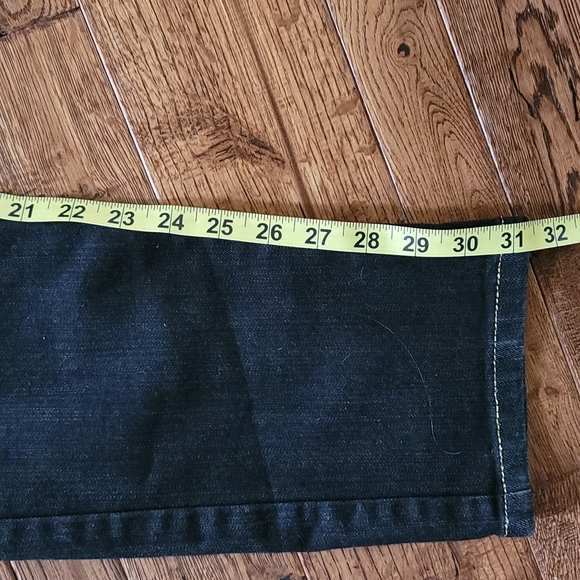 Lucaya Jean with gold detailing - Picture 9 of 9